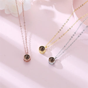 Circle Pendant Photo Necklace Gold